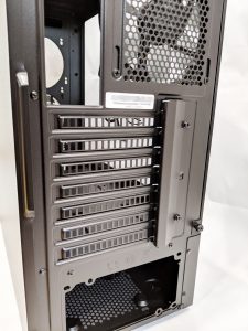 Cooler Master NR600 Case Back Expansion Slots