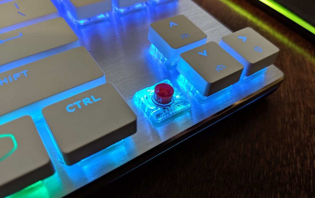 Cooler Master SK630 White RGB Switch